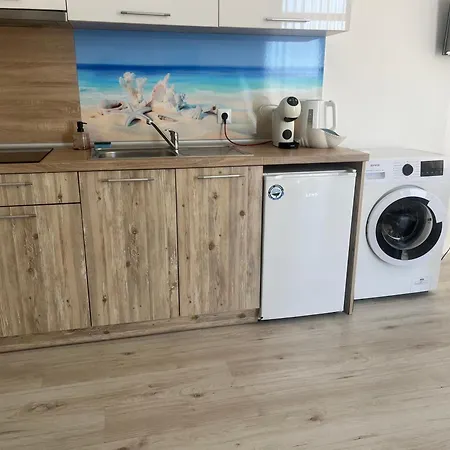 Sea Maria Apartment *