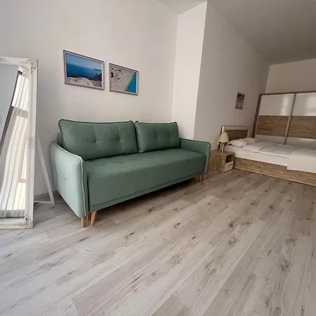 Sea Maria Apartment *